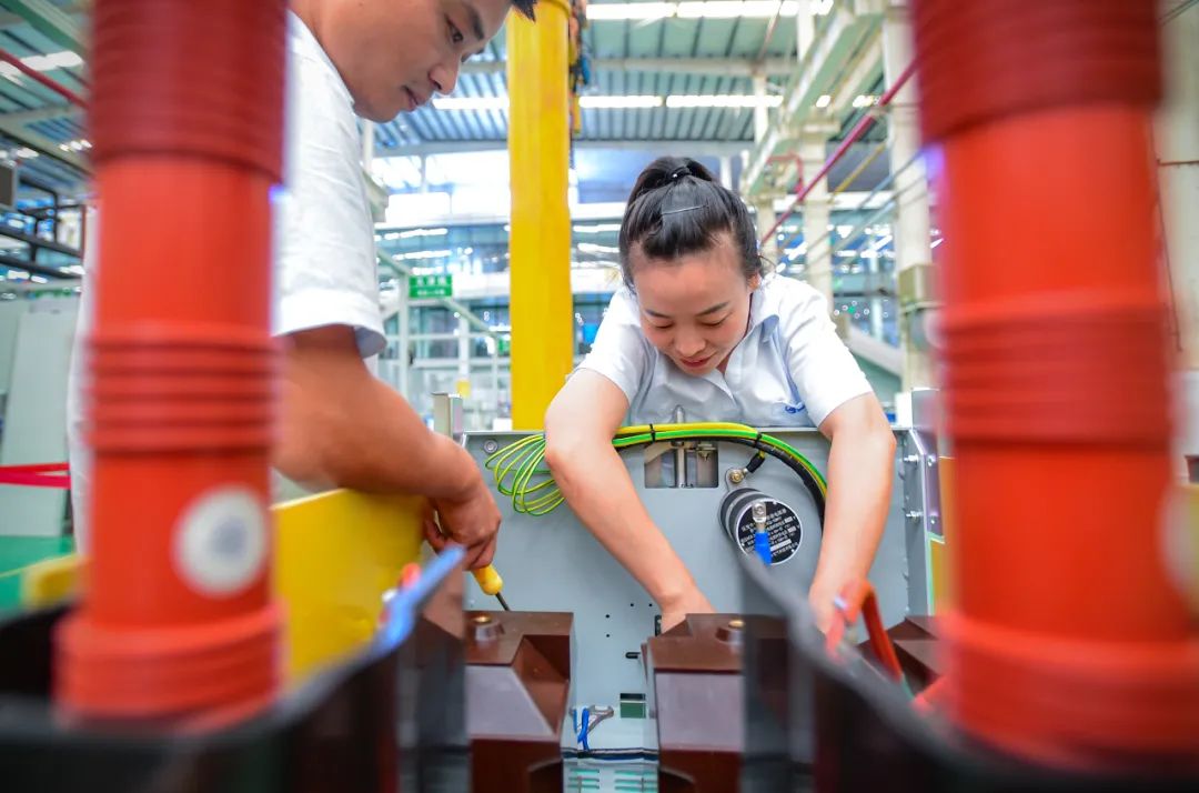 1708570786534618.jpg 640 (1).jpg